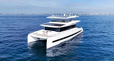 Аренда катамарана на солнечных батареях Vision F Yacht ATRAVERSIA во Франции